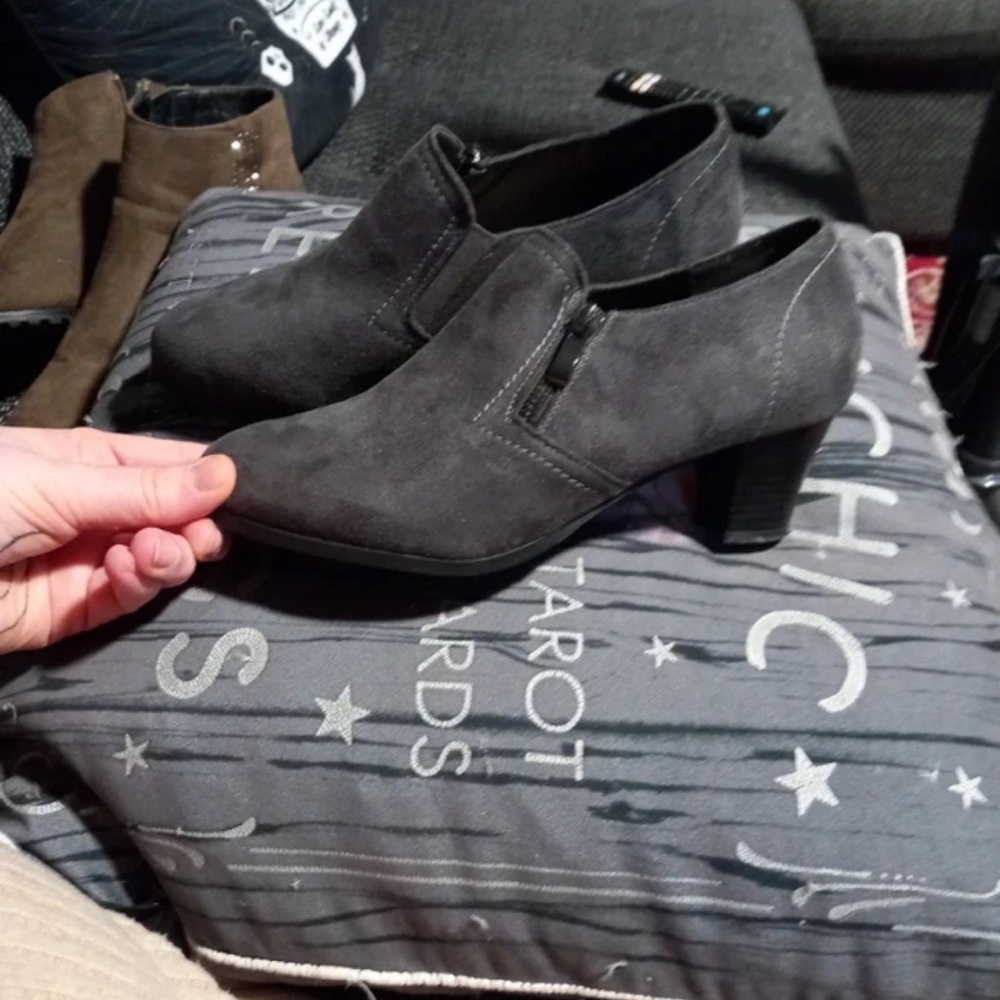 Elegant Charcoal Women's Heeled Boots